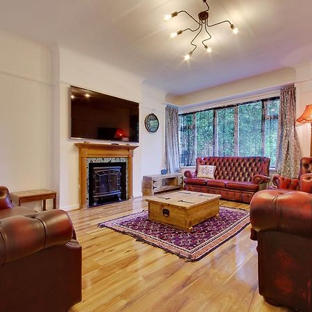 Cragside Villa With Hot Tub ボーンマス エクステリア 写真