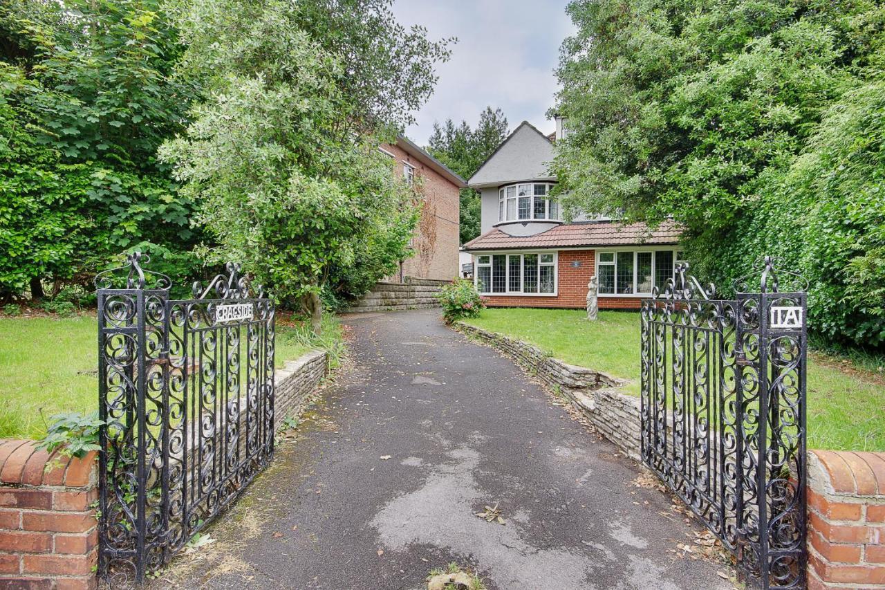 Cragside Villa With Hot Tub ボーンマス エクステリア 写真